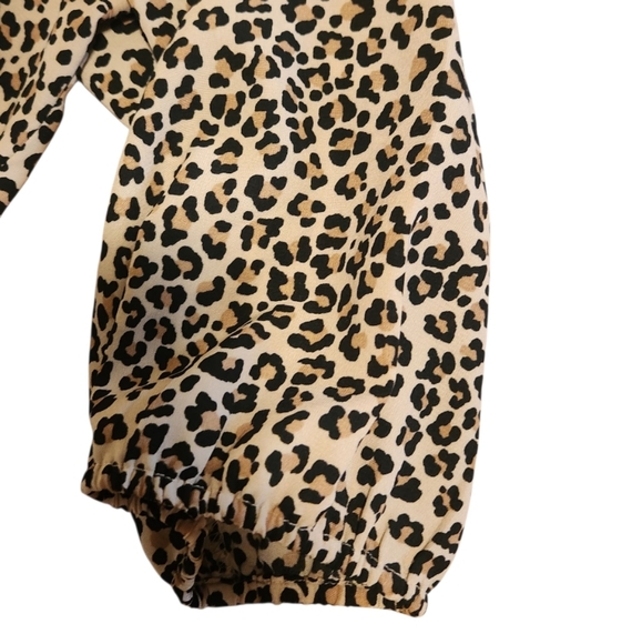 Maurices Leopard Print Blouse XL Button Front V-Neck Animal Print Top - Picture 3 of 6